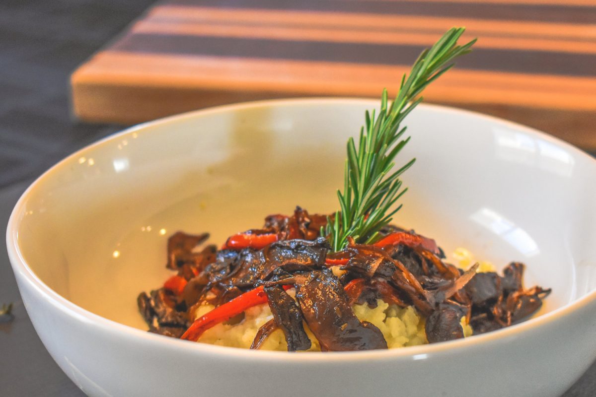 Cauliflower Mash With Roasted Balsamic Portobello Mushroom Melange