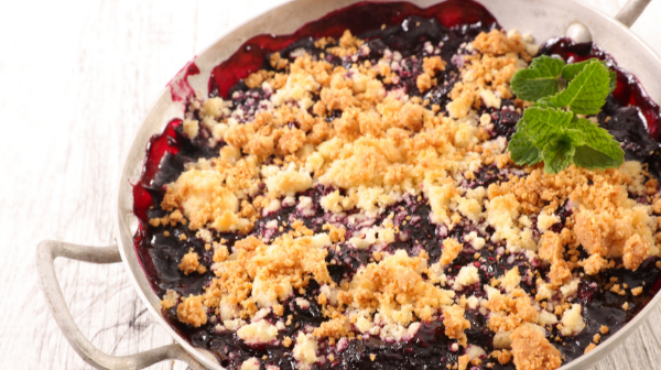 Berry Cherry Crumble