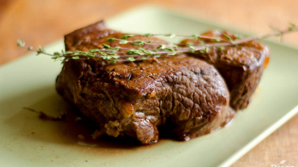 Roast Beef with Thyme, Garlic and Red Wine