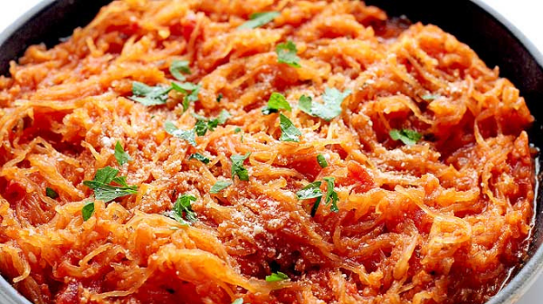 Spaghetti Squash with Marinara Sauce