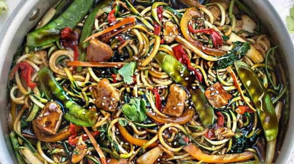 Zucchini Noodle Stir-Fry with Grilled Chicken