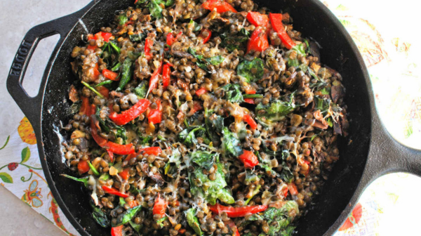 Mushroom, Lentils and Bell Pepper Sauté with Arugula