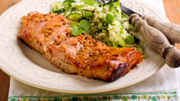 Dill Mustard Baked Salmon